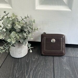 Woman’s coach wallet brown